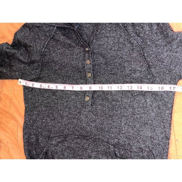 BCBGMaxAzria Gray Cashmere Long Sleeve Button-Front Hoodie Sweater Women's  Larg - Picture 5 of 8